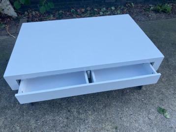 salontafel met chromen poten  nieuw in verpakking beschikbaar voor biedingen