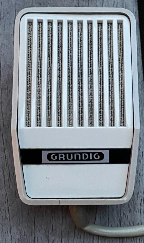 Grundig GDM311 dynamische microfoon met DIN-steker (vintage), Muziek en Instrumenten, Microfoons, Gebruikt, Overige typen, Ophalen of Verzenden