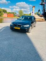 BMW 3-Serie 2.0 318i Touring met panorama dak 2007 Grijs, Auto's, BMW, Metallic lak, Achterwielaandrijving, Stationwagon, Handgeschakeld