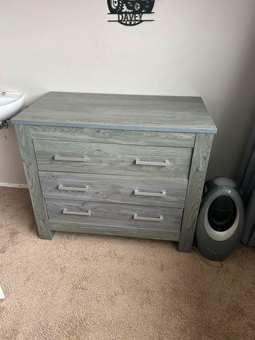 Complete Kinderkamer Set beschikbaar voor biedingen