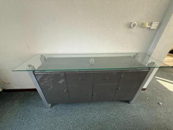 Dressoir goede kwaliteit - moet z.s.m. weg - Kaatsheuvel