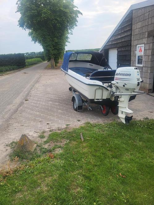 Mooie ryds 435rs met johnson 40 pk 4tact injectie, Watersport en Boten, Vis- en Consoleboten, Zo goed als nieuw, 3 tot 6 meter