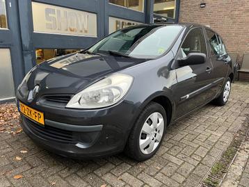 Renault Clio 1.2 TCE Expression beschikbaar voor biedingen