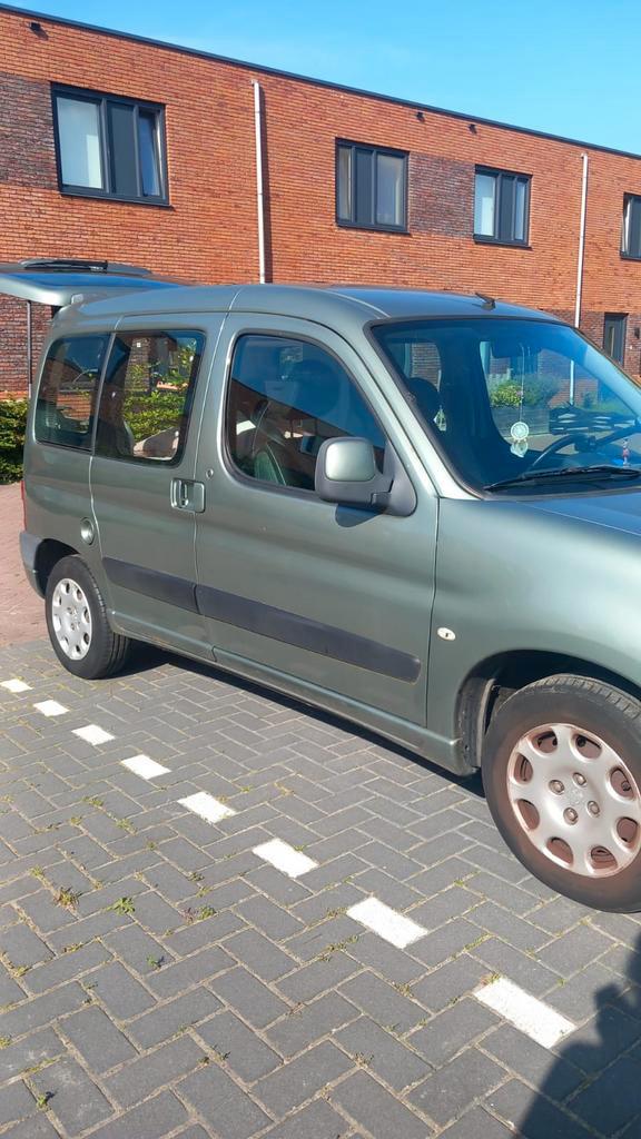 Minicamper - Peugeot Partner 1.4 Combi 2008 Groen, Auto's, Peugeot, Particulier, Partner, Benzine, D, MPV, Handgeschakeld, Geïmporteerd