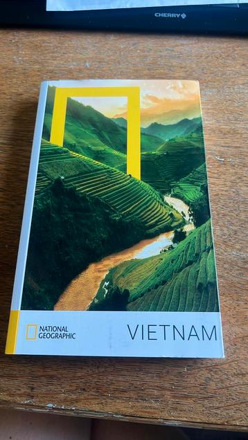 National Geographic Reisgids - Vietnam beschikbaar voor biedingen