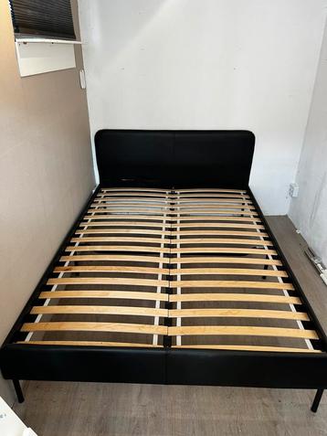 Bed 140x200