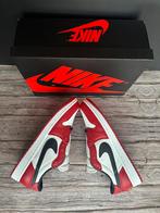 Air Jordan 1 Low Chicago - Maat 42.5, Kleding | Heren, Schoenen, Ophalen of Verzenden, Nieuw, Wit, Sneakers of Gympen