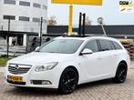 Opel Insignia Sports Tourer 1.6 T Cosmo|PANO|XENON|NAVI|PSEN, Euro 5, Gebruikt, 4 cilinders, Leder en Stof