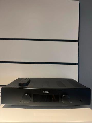 Hegel H120 Versterker met streamer & DAC, met garantie. beschikbaar voor biedingen
