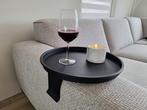 Verstelbaar metalen bankleuning tafeltje/dienblad/ armtafel, Huis en Inrichting, Woonaccessoires | Dienbladen, Ophalen of Verzenden