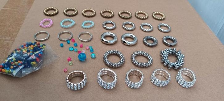 Ringen, ringetjes en kralen - DIY sieraden, Sieraden, Tassen en Uiterlijk, Ringen, Zo goed als nieuw, Dame, Kleiner dan 17, Met strass