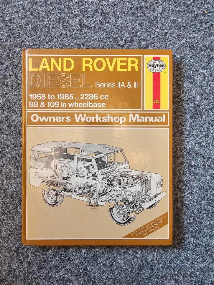 Land Rover Diesel Haynes Manual Serie IIA & III, Boeken, Auto's | Boeken, Gelezen, Ophalen of Verzenden