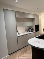 STRAKKE GREEPLOOS KEUKEN MET EILAND + APPARATUUR, Ophalen, Dubbelwandige keuken, Zo goed als nieuw, Kunststof