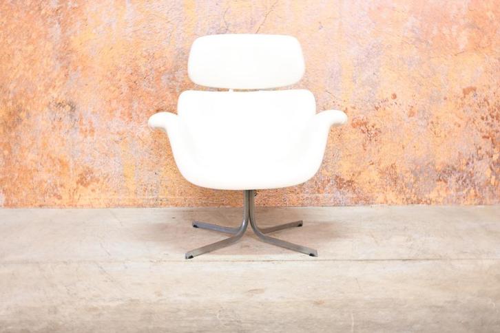 ZGAN! fraaie witte leren Artifort Big Tulip design fauteuil, Huis en Inrichting, Fauteuils, Zo goed als nieuw, Leer, Metaal, 75 tot 100 cm