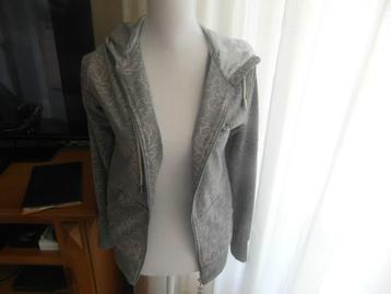 dames vest beschikbaar voor biedingen