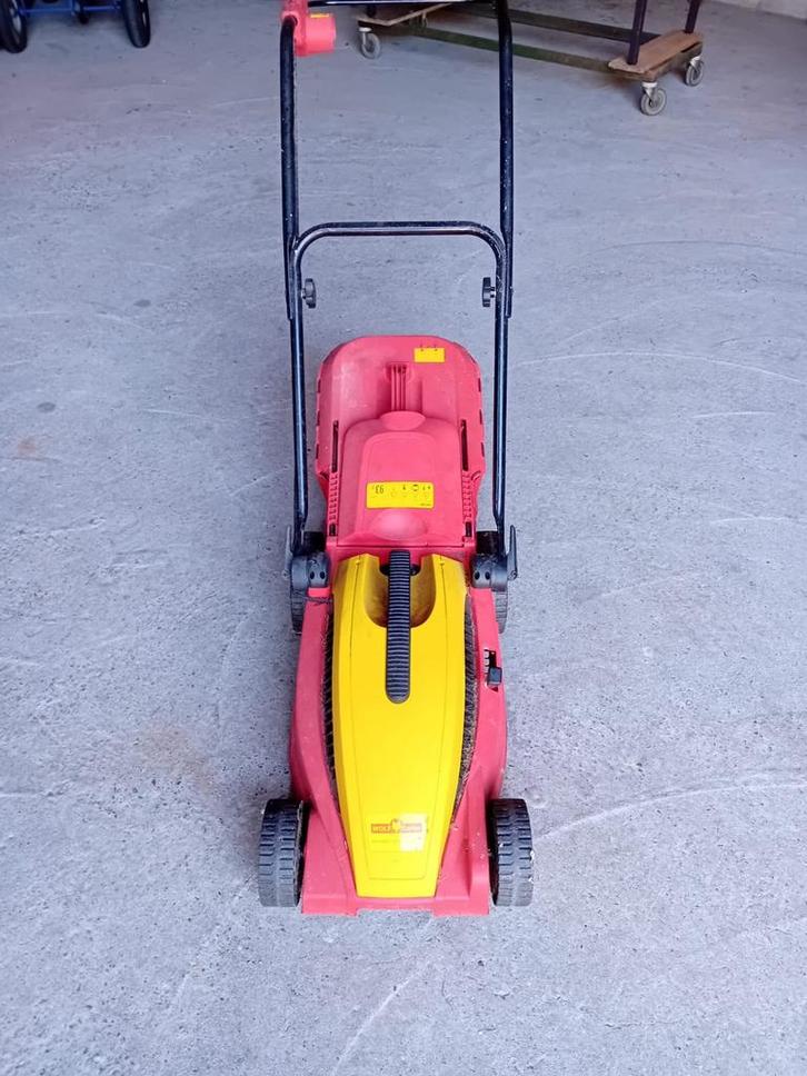 Wolf Elektrische Grasmaaier 40cm, Tuin en Terras, Grasmaaiers, Gebruikt, Elektrische grasmaaier, 40 t/m 49 cm, Cirkelmaaier, Opvangzak