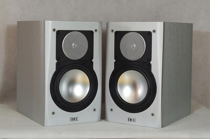 ELAC BS123 speakers – 2 stuks – uitstekende kwaliteit, Audio, Tv en Foto, Luidsprekers, Zo goed als nieuw, Front, Rear of Stereo speakers