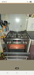 Siemens Gasfornuis met oven 4 pits waarvan 1 wokpit, Witgoed en Apparatuur, Fornuizen, Ophalen, Gebruikt, 4 kookzones, Gas