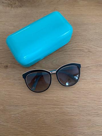 Zonnebril van Tiffany & Co. beschikbaar voor biedingen