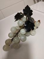 Vintage jade druiventros met zijde draad omwikkeld, Antiek en Kunst, Ophalen of Verzenden