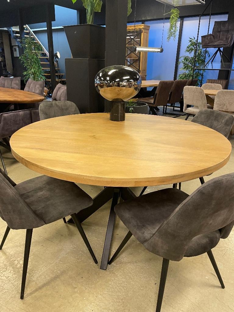 LEEGVERKOOP MANGO ROND SPINPOOT VOORRAAD CHEFMEUBEL! 199, Bruin, Nieuw, Ophalen of Verzenden, Modern