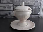 Wedgwood Edme coll.item sauciere met onderschotel Nieuwstaat, Huis en Inrichting, Ophalen, Zo goed als nieuw, Wedgwood, Kop(pen) en/of Schotel(s)