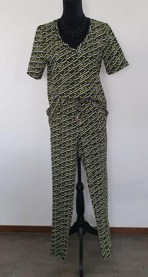 Aime lime pak 2 delig travelstof maat M (valt als maat L), Kleding | Dames, Jasjes, Kostuums en Pakken, Zo goed als nieuw, Kostuum of Pak