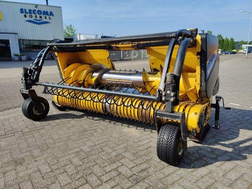 New Holland 273 Gras Pick Up 2009, Zakelijke goederen, Agrarisch | Werktuigen, Akkerbouw, Oogstmachine