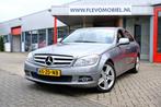 Mercedes-Benz C-klasse 230 V6 204pk Avantgarde Navi |Half Le, Auto's, Mercedes-Benz, Achterwielaandrijving, 2496 cc, Handgeschakeld