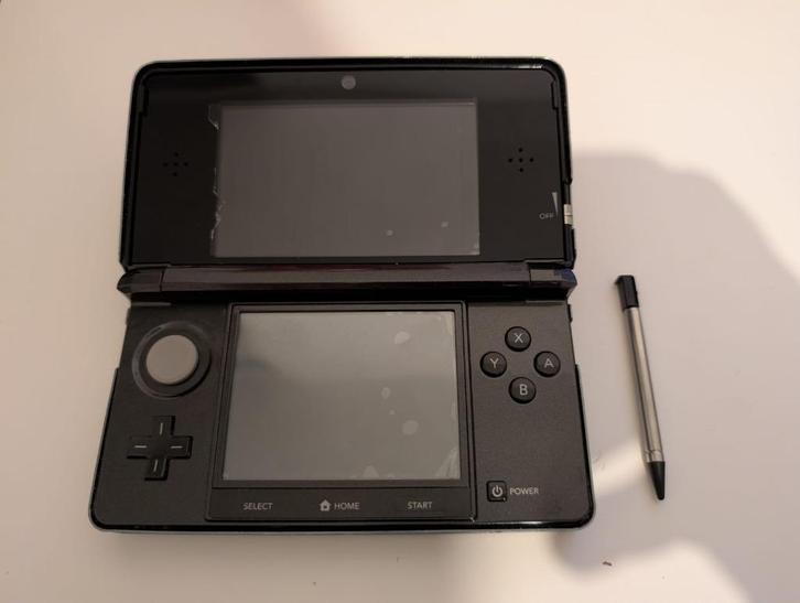 Nintendo 3DS Zwart - Krasvrij! (incl. adapter & stylus), Spelcomputers en Games, Spelcomputers | Nintendo 2DS en 3DS, Zo goed als nieuw