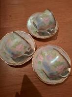 3 nieuwe kop en schotel met een gouden rand, Nieuw, Ophalen of Verzenden, Overige stijlen, Kop(pen) en/of Schotel(s)