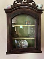 Mooi antiek wand kastje / vitrine kast, Antiek en Kunst, Antiek | Meubels | Kasten, Ophalen