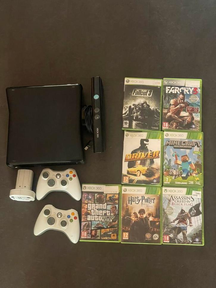 xbox 360 s, Spelcomputers en Games, Spelcomputers | Xbox 360, Gebruikt, 250 GB, 360 S, Met 2 controllers, Met games, Met kinect
