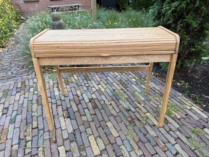 Zuiver Barbier secretaire/bureau, Huis en Inrichting, Bureaus, Zo goed als nieuw, Bureau, Ophalen