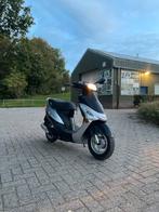 Peugeot Vclic scooter, Fietsen en Brommers, Scooters | Piaggio, Ophalen, Zo goed als nieuw, Benzine, Overige modellen