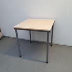 Ahrend kleine kantoortafel - 74x70x70 cm, Niet ingevuld, Gebruikt, Niet ingevuld, Niet ingevuld