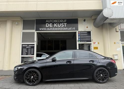 Mercedes-Benz A-klasse 200 AUT 2019 AMG Pakket Leder Navi Cl, Auto's, Mercedes-Benz, Bedrijf, Te koop, A-Klasse, ABS, Achteruitrijcamera