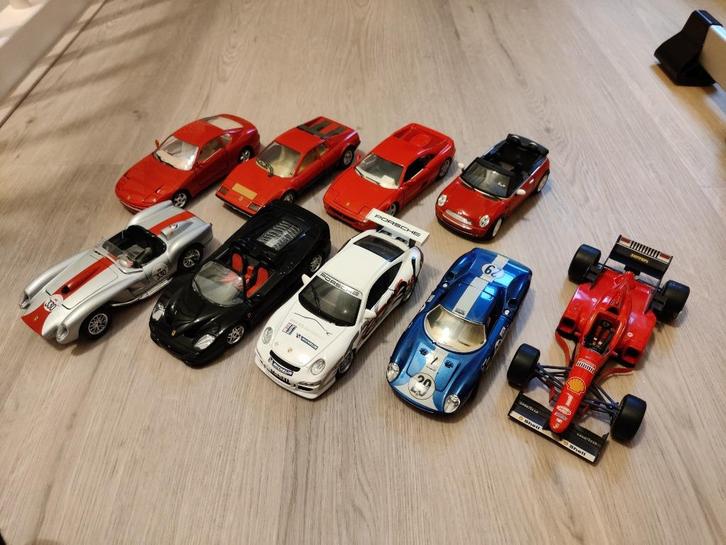 Schaalauto's 1/24 Ferrari's & Mini & Porsche - €10 p/stuk, Hobby en Vrije tijd, Modelauto's | 1:24, Gebruikt, Auto, Bburago, Ophalen of Verzenden