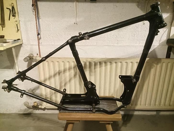 BSA WM 20 FRAME COMPLEET NETJES, Motoren, Onderdelen | Oldtimers, Ophalen