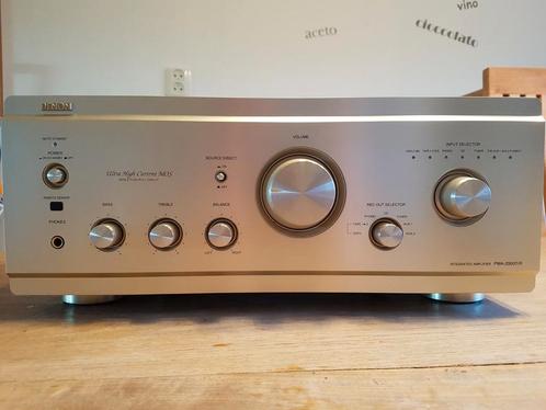 DENON PMA-2000IVR in nieuwstaat, Audio, Tv en Foto, Versterkers en Receivers, Zo goed als nieuw, Stereo, 60 tot 120 watt, Denon