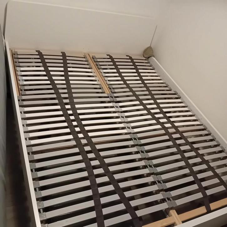 IKEA Malm bed 160x200, Huis en Inrichting, Slaapkamer | Bedden, Gebruikt, Tweepersoons, 160 cm, 200 cm, Hout, Wit, Ophalen