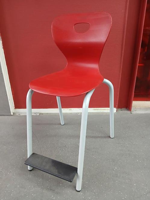 QuattroSwing leerlingstoel met voetsteun, Huis en Inrichting, Stoelen, Gebruikt, Eén, Ophalen