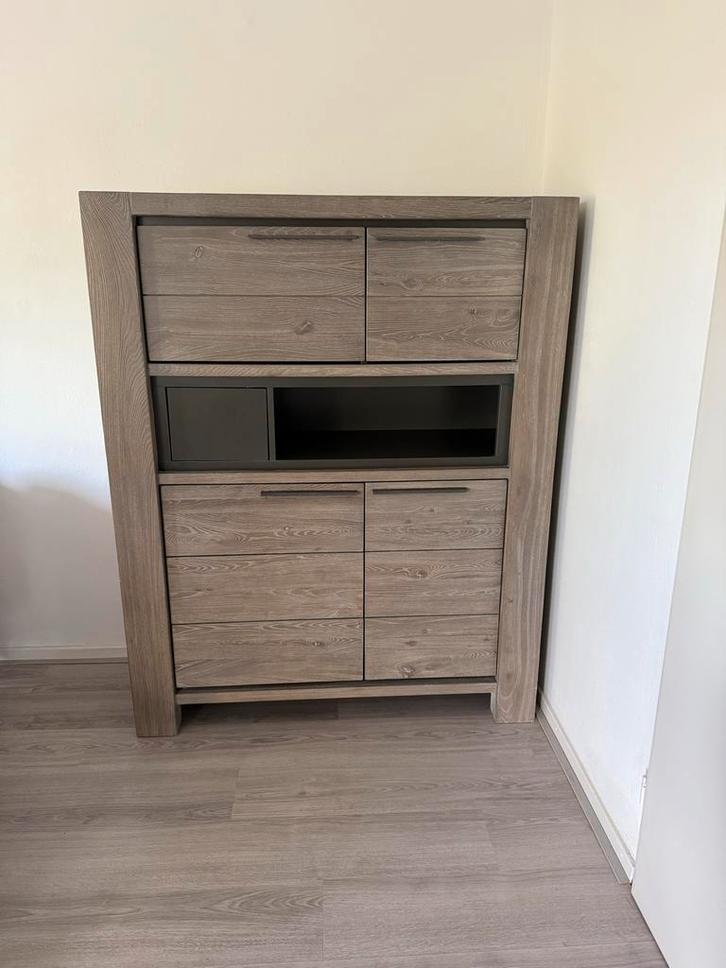 Xooon Kast - Stijlvolle Opbergruimte voor Woonkamer, Huis en Inrichting, Kasten | Dressoirs, 100 tot 150 cm, 25 tot 50 cm, Ophalen