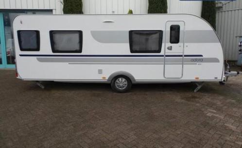 Adria Adora 613 HT, Caravans en Kamperen, Caravans, Particulier, tot en met 3, 1250 - 1500 kg, Rondzit, Adria, 2 aparte bedden