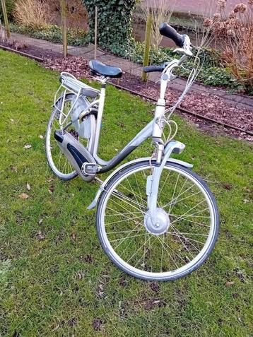 Gazelle elektrische fiets defect beschikbaar voor biedingen