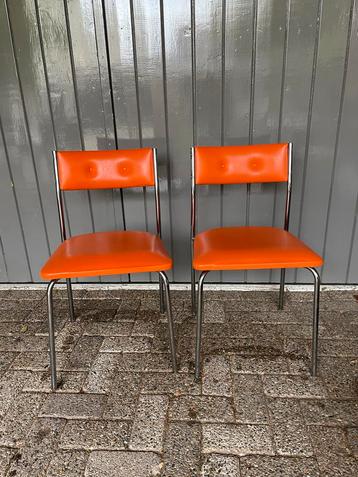 Vintage jaren 70 stoelen oranje chroom- set van 2 beschikbaar voor biedingen