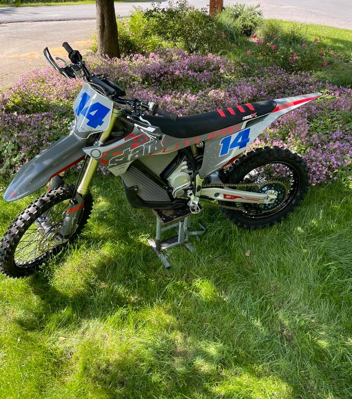 Stark varg alpha 80ps garantie bis 2027, Fietsen en Brommers, Brommers | Crossbrommers, Zo goed als nieuw, Overige merken, Ophalen