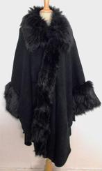 Prachtige zwarte poncho/mantel/vest met fake fur bont!XL/XXL, Verzenden, Zo goed als nieuw, Maat 46/48 (XL) of groter, Zwart