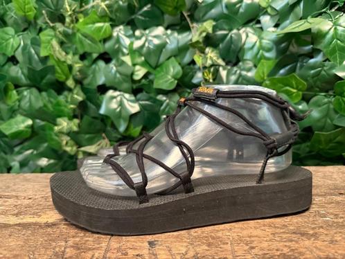 Nieuwe sandalen van Teva maat 42 (maat W9), Kleding | Dames, Schoenen, Nieuw, Sandalen of Muiltjes, Zwart, Ophalen of Verzenden