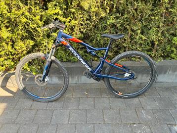 Rockrider uit 2023. Zeer weinig gebruikt. beschikbaar voor biedingen